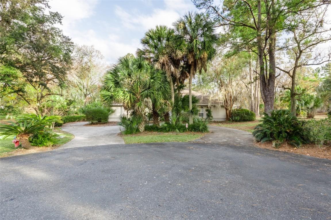 6804 NW 111th Ln., Alachua, FL 32615