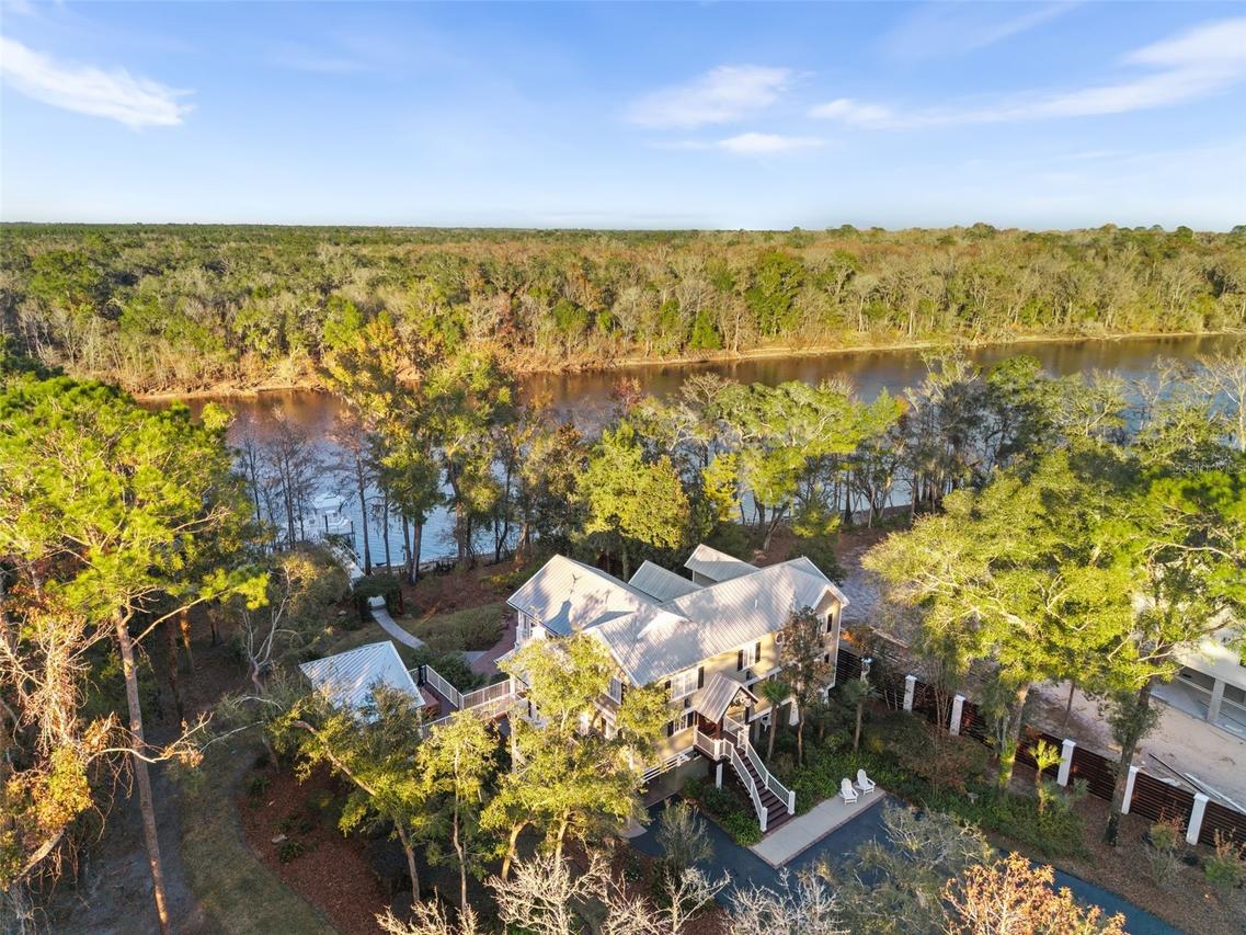 174 NE 972nd St., Branford, FL 32008