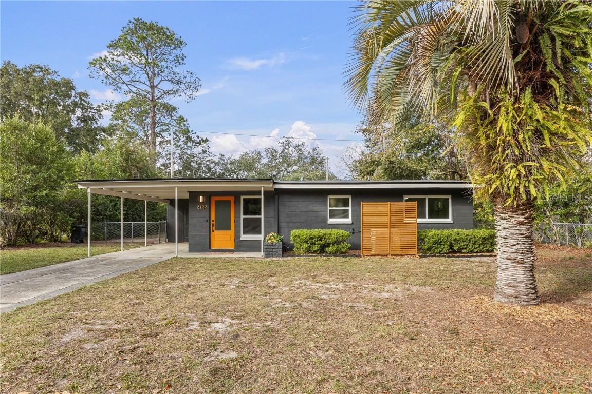 2122 NE 12th Ter., Gainesville, FL 32609