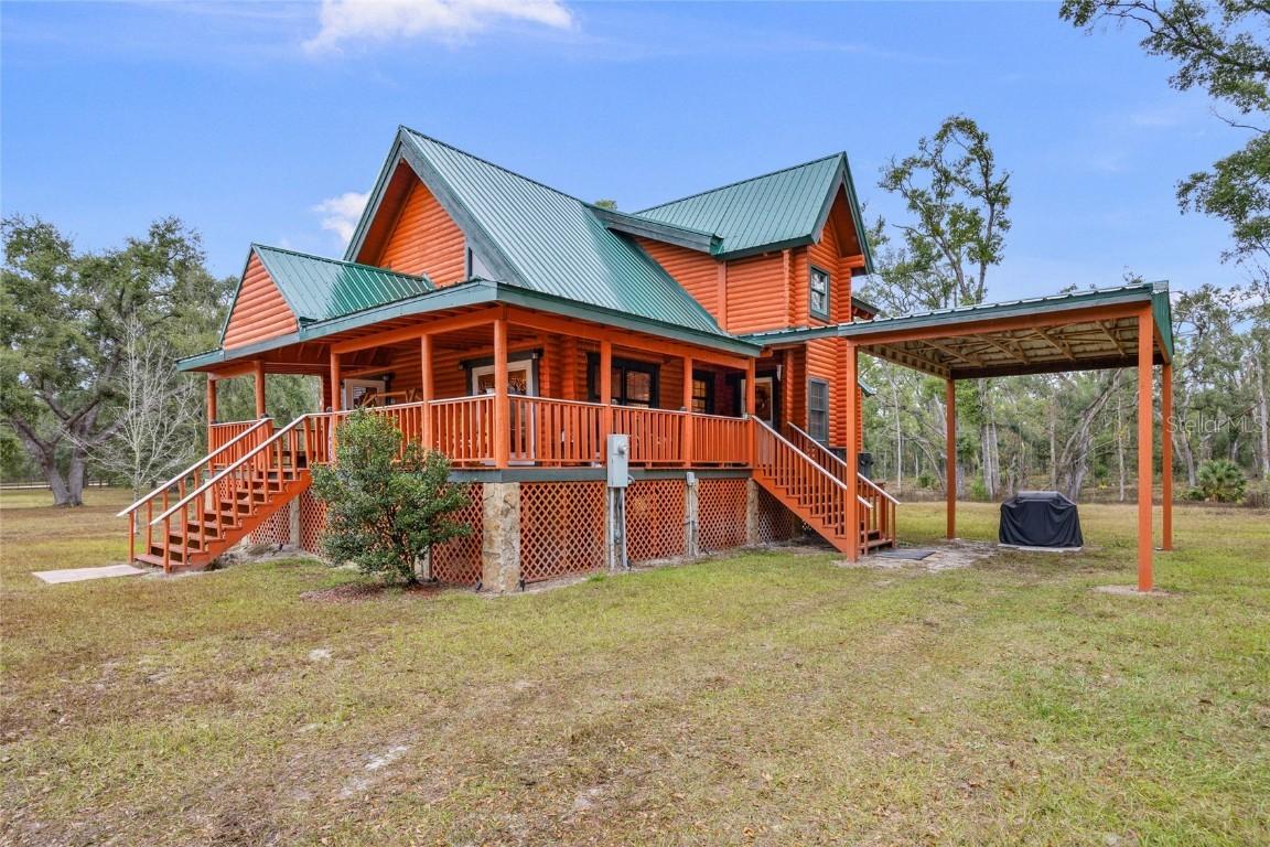 306 NE Castagna Ln., Mayo, FL 32066