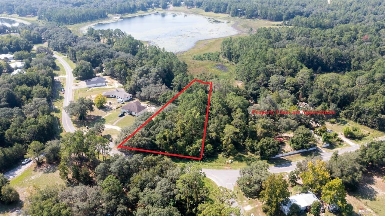 101 Ashley Lake Dr., Melrose, FL 32666