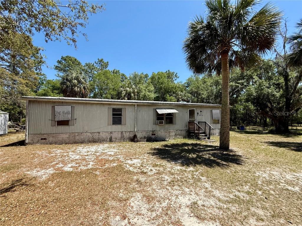 103 Neeld St., Inglis, FL 34449