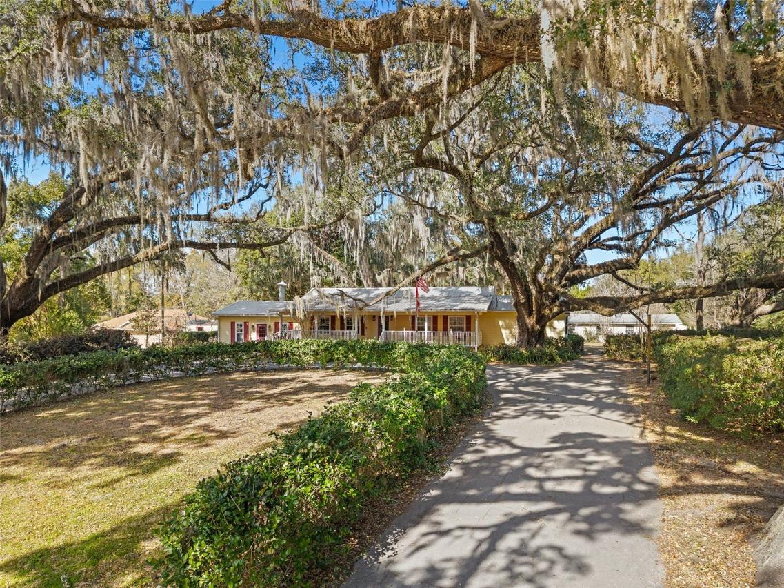 19651 NE 50th St., Williston, FL 32696