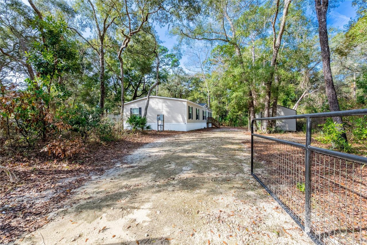 11120 NW 107th Ter., Chiefland, FL 32626