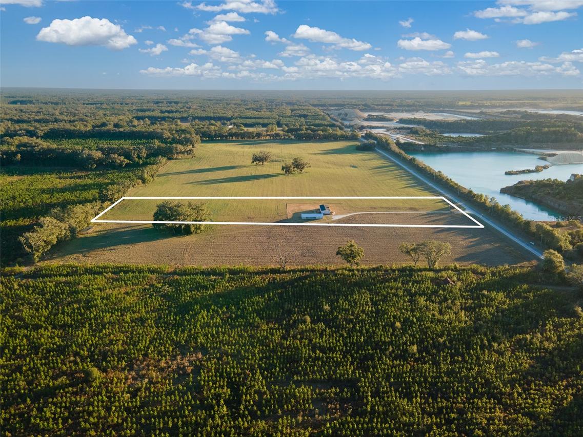 3789 NW 202nd St., Newberry, FL 32669