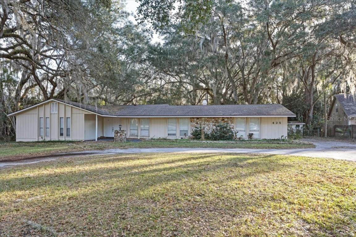 425 NW 79th Dr., Gainesville, FL 32607