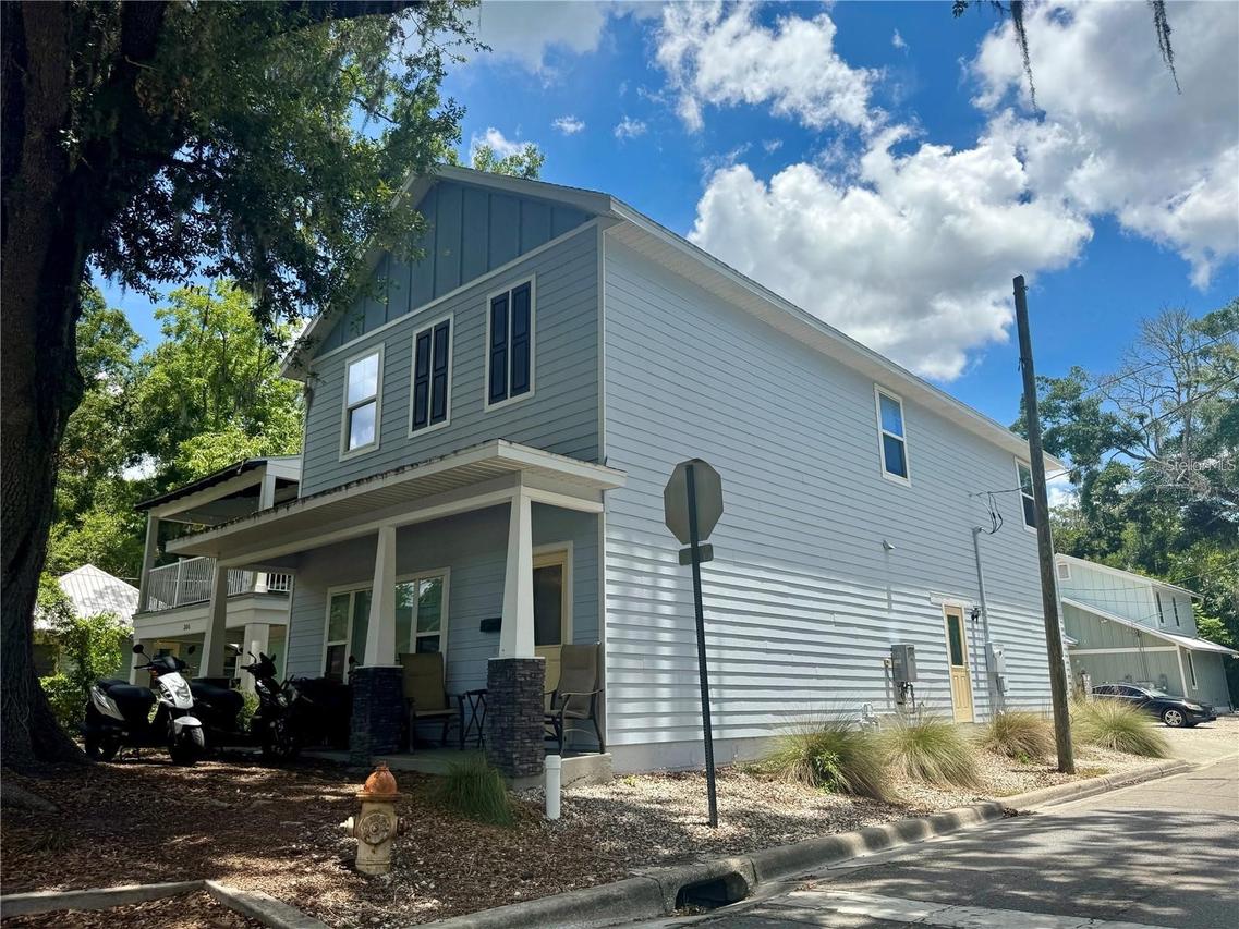 301 NW 8th St., Gainesville, FL 32601