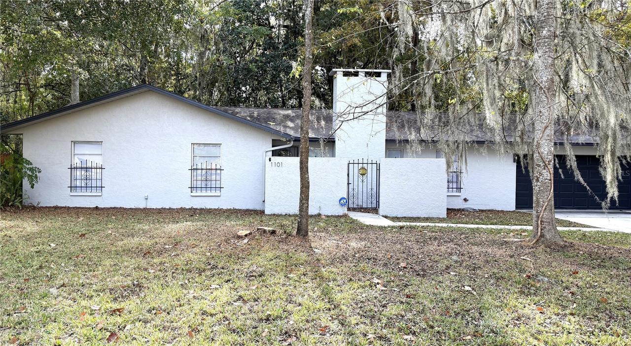 1101 SW 19th Pl., Gainesville, FL 32601