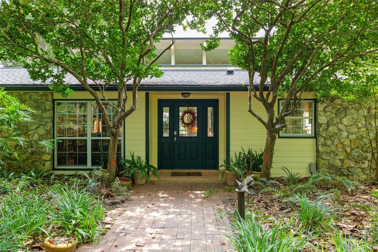 12832 SW 14th Ave., Newberry, FL 32669