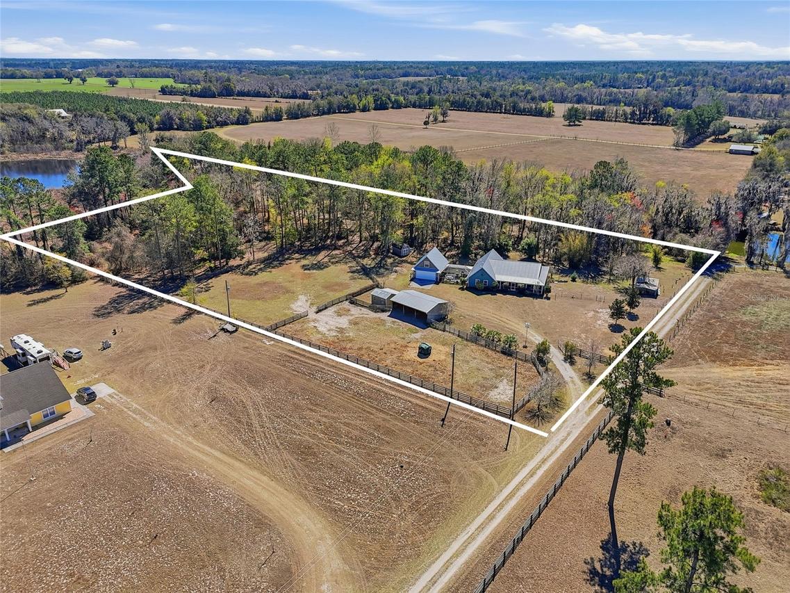 27471 NW 173rd Ter., Alachua, FL 32615