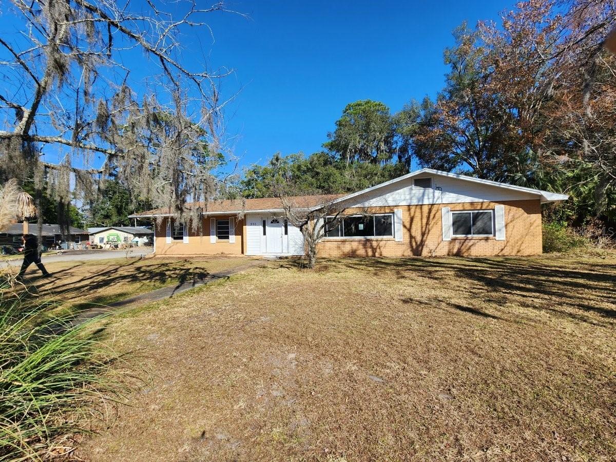 310 NE 7th Ave., Chiefland, FL 32626