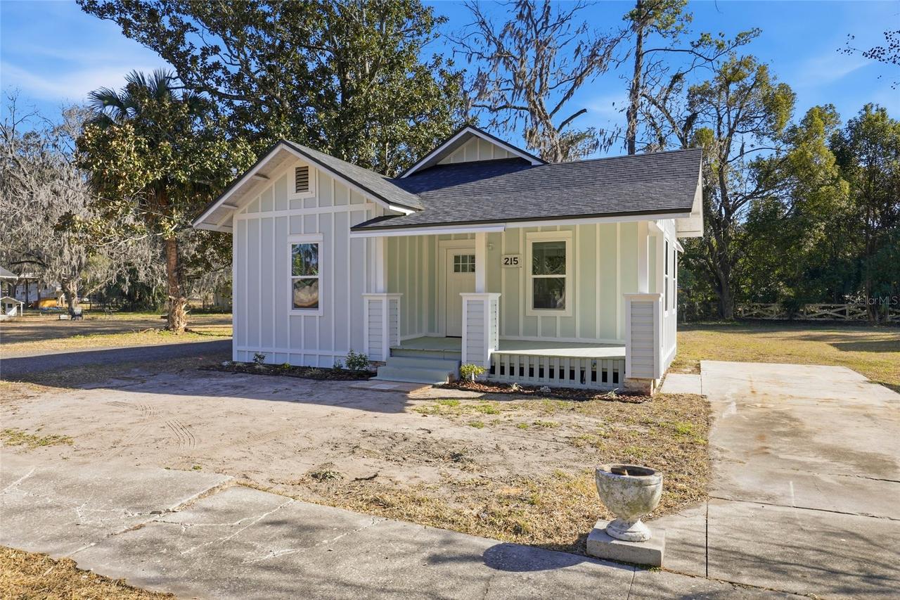 215 SE 1st Ave., Williston, FL 32696