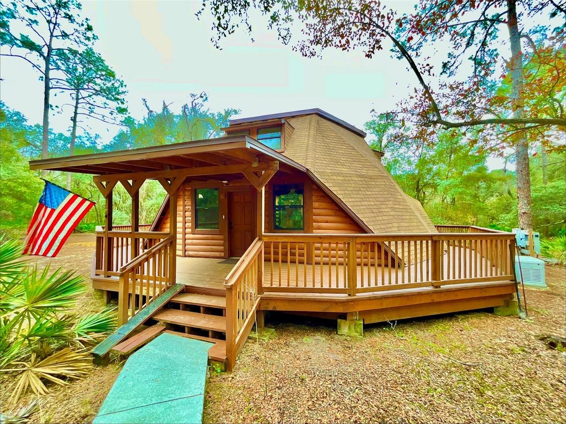 141 Tucker Lake Rd., Melrose, FL 32666