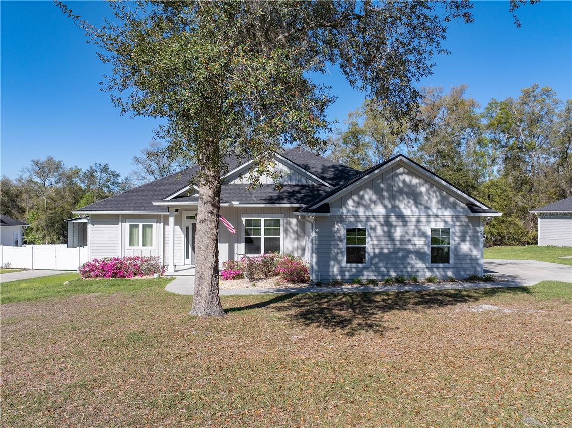 290 SW Fieldstone Ct., Lake City, FL 32024