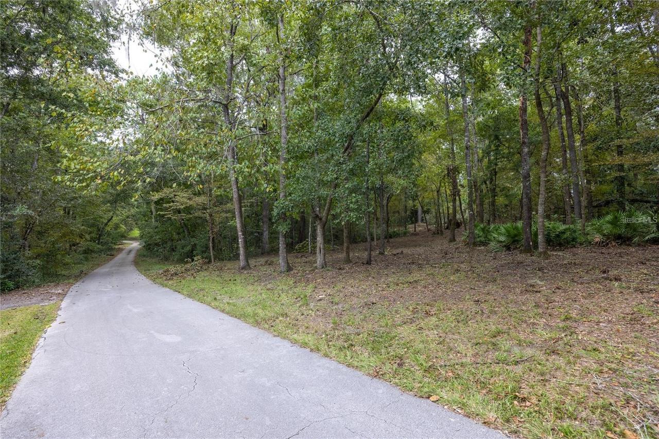 3960 NW 30th Pl., Gainesville, FL 32606