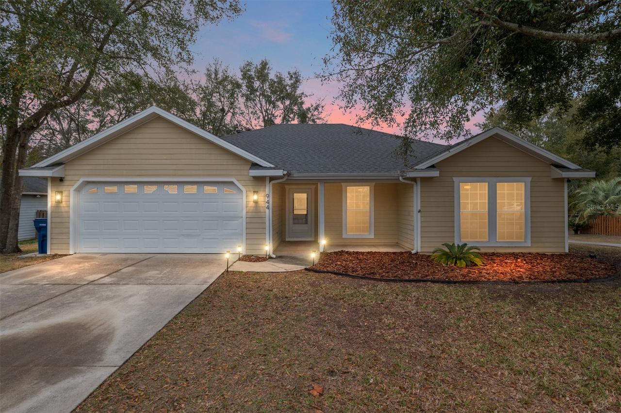 944 NW 256th Ter., Newberry, FL 32669