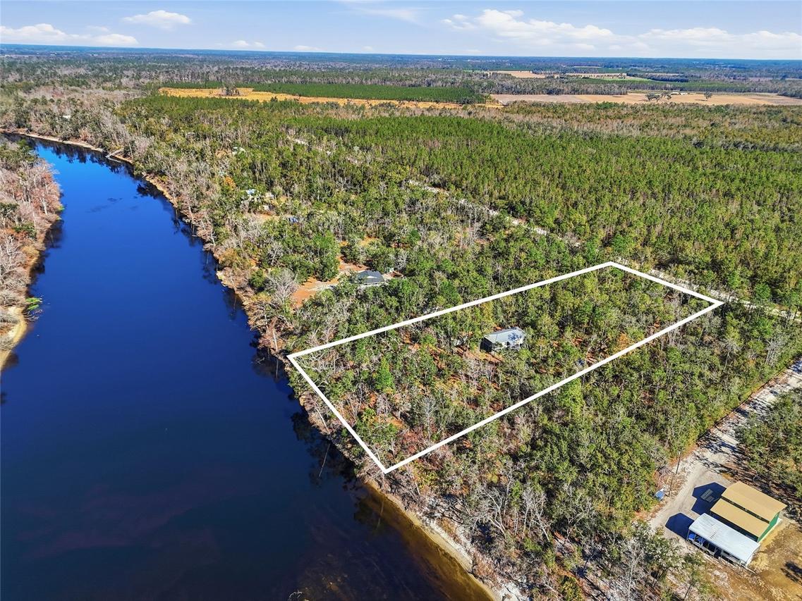 18825 229th Dr., Live Oak, FL 32060