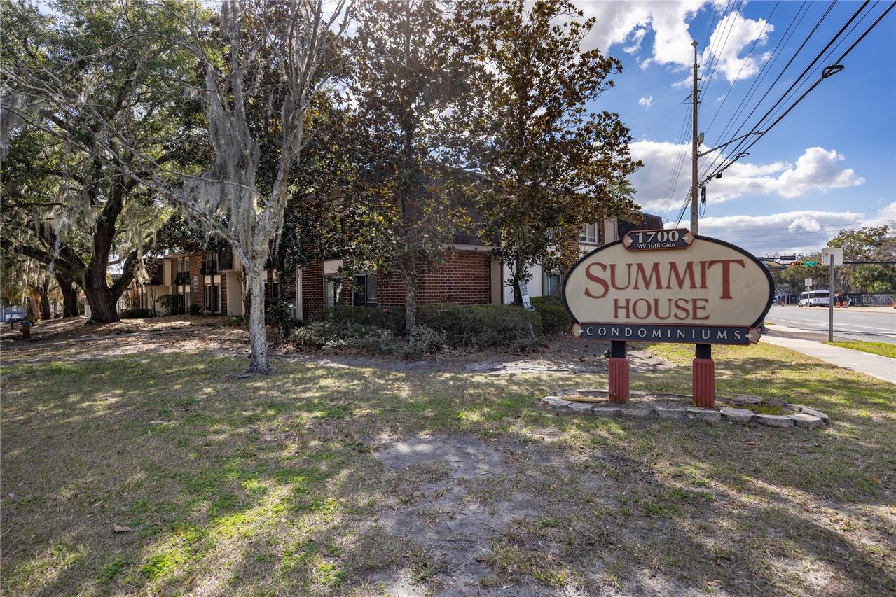 1700 SW 16th Ct. #E2, Gainesville, FL 32608