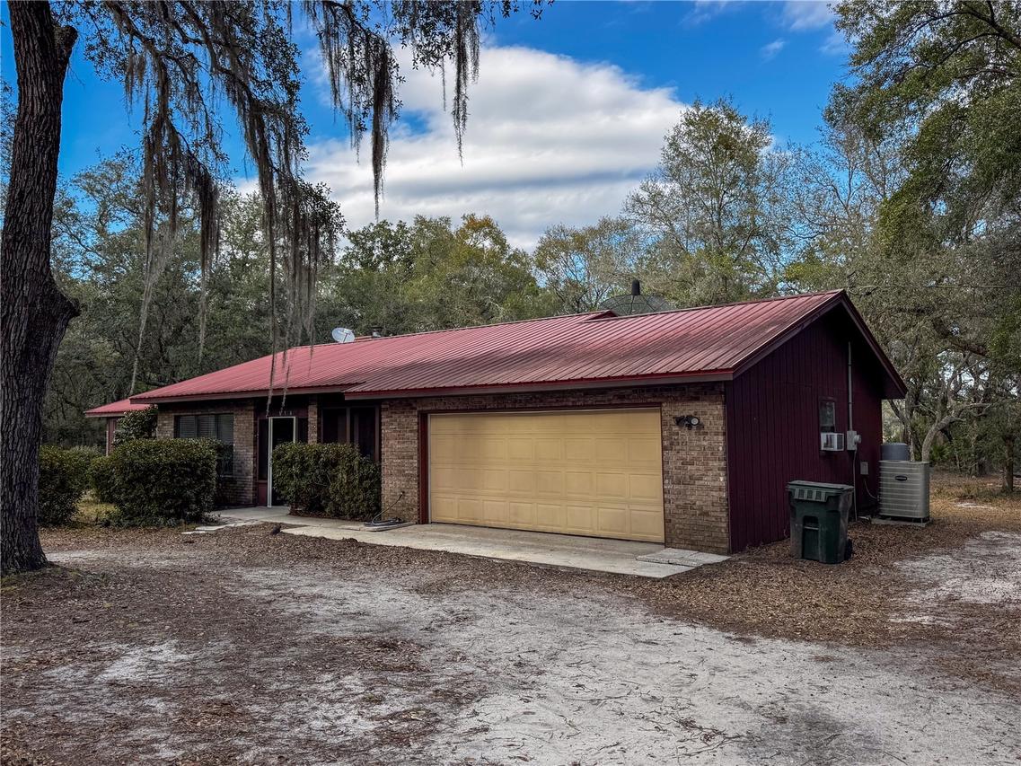 114 Mandarin Lake Rd., Melrose, FL 32666