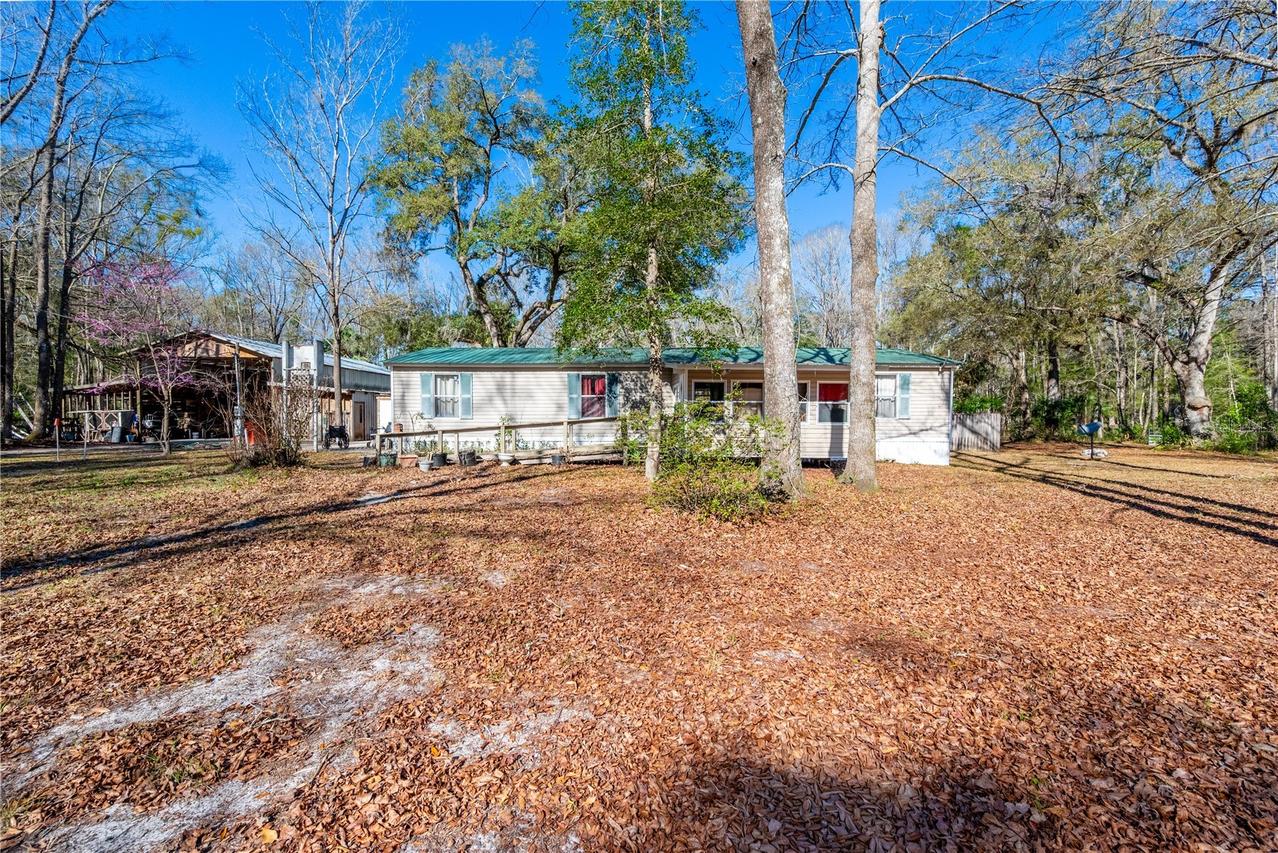 383 NE 355th Ave., Old Town, FL 32680