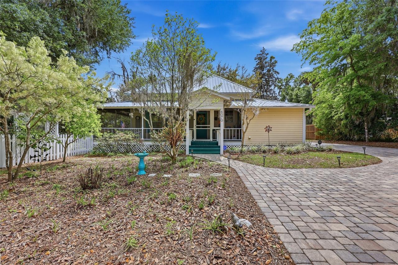 6070 Avenue F, Mc Intosh, FL 32664