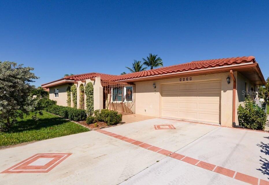 1117 SE Mendoza Ave., Port St Lucie, FL 34952