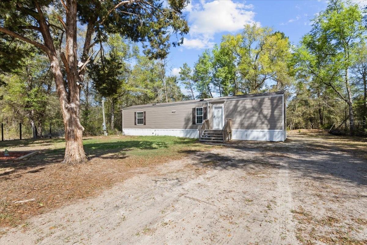 11061 NE 65th Ln., Williston, FL 32696
