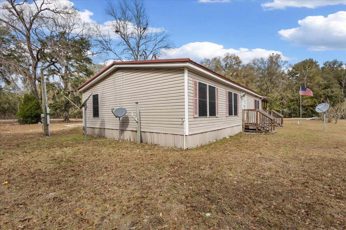 12290 NW 85th Ave., Chiefland, FL 32626