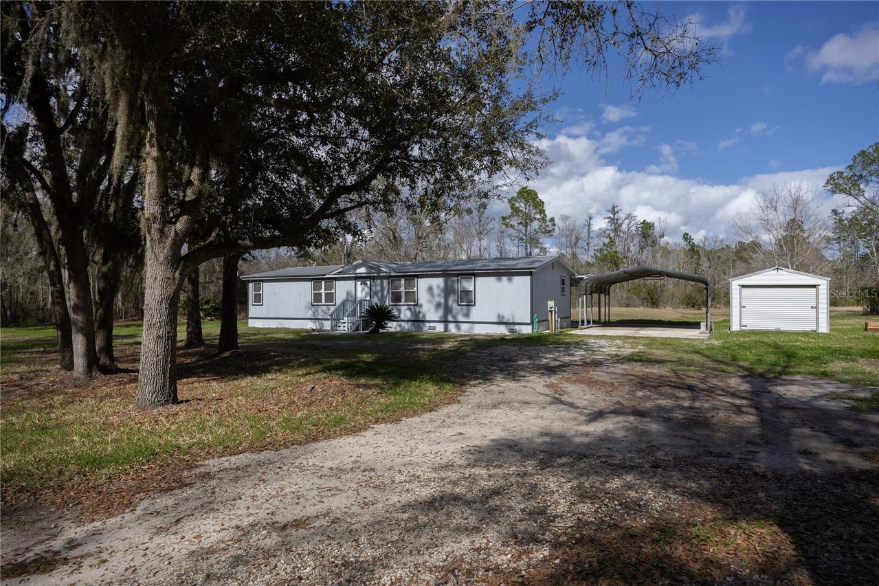 122 Cypress Dr., Palatka, FL 32177