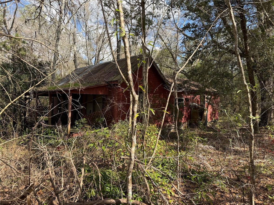 13201 SW Archer Ln., Archer, FL 32618