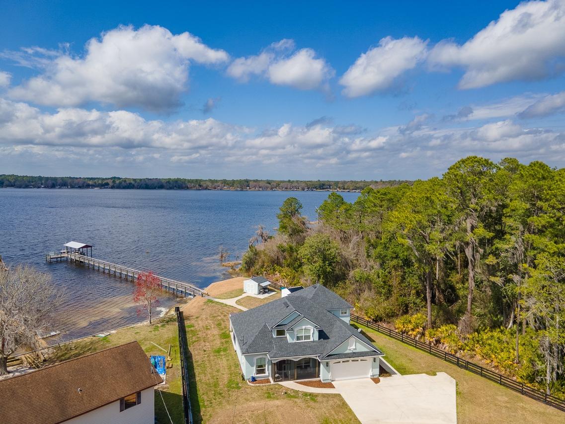 108 Maple Ter., Florahome, FL 32140