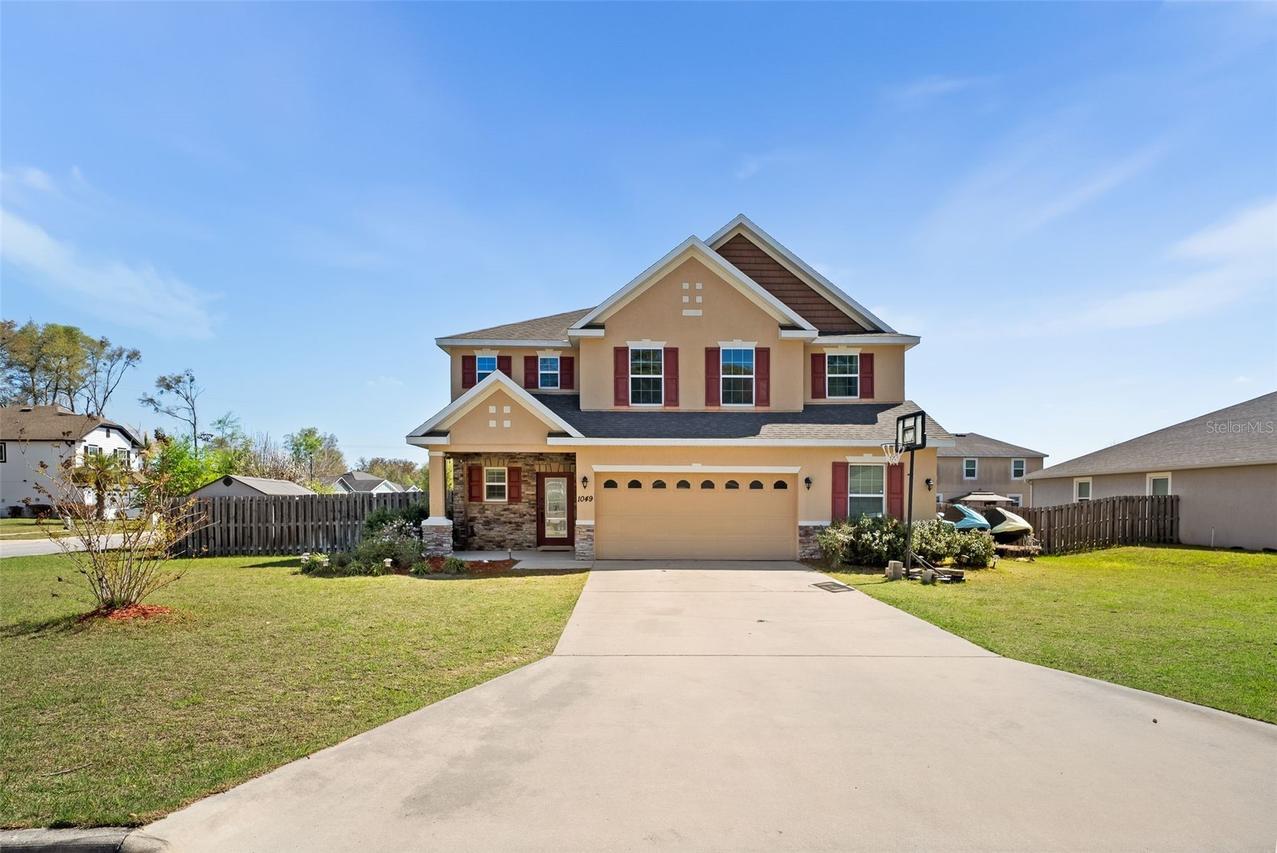 1049 NW 233rd Dr., Newberry, FL 32669