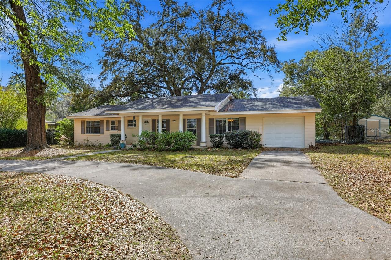 812 NW 36th Ter., Gainesville, FL 32605