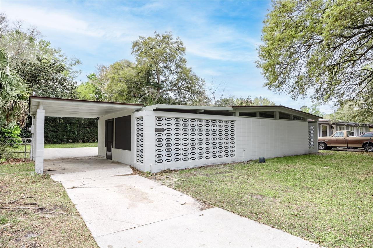 3004 NE 12th St., Gainesville, FL 32609