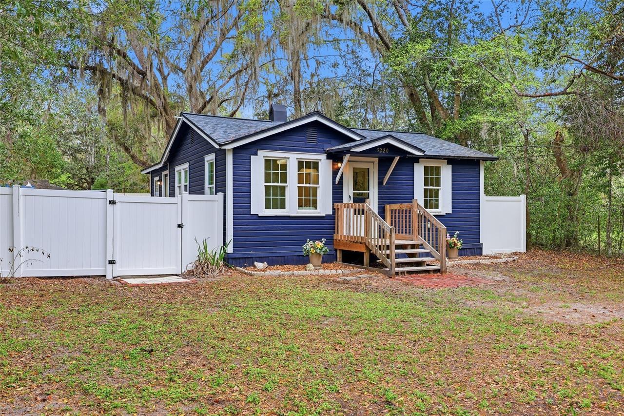 3220 NW 20th St., Gainesville, FL 32605
