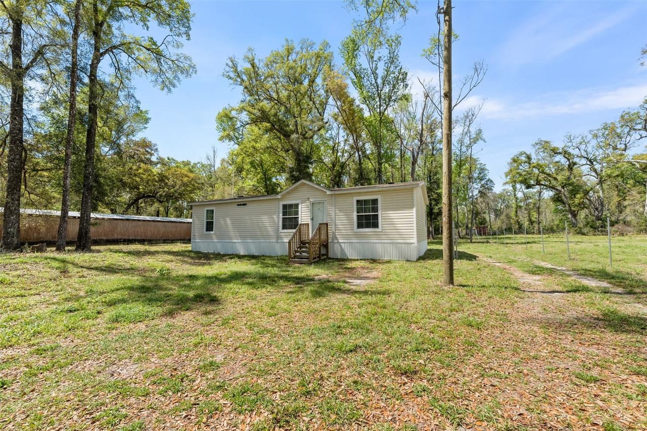 3455 NE Highway 349, Old Town, FL 32680