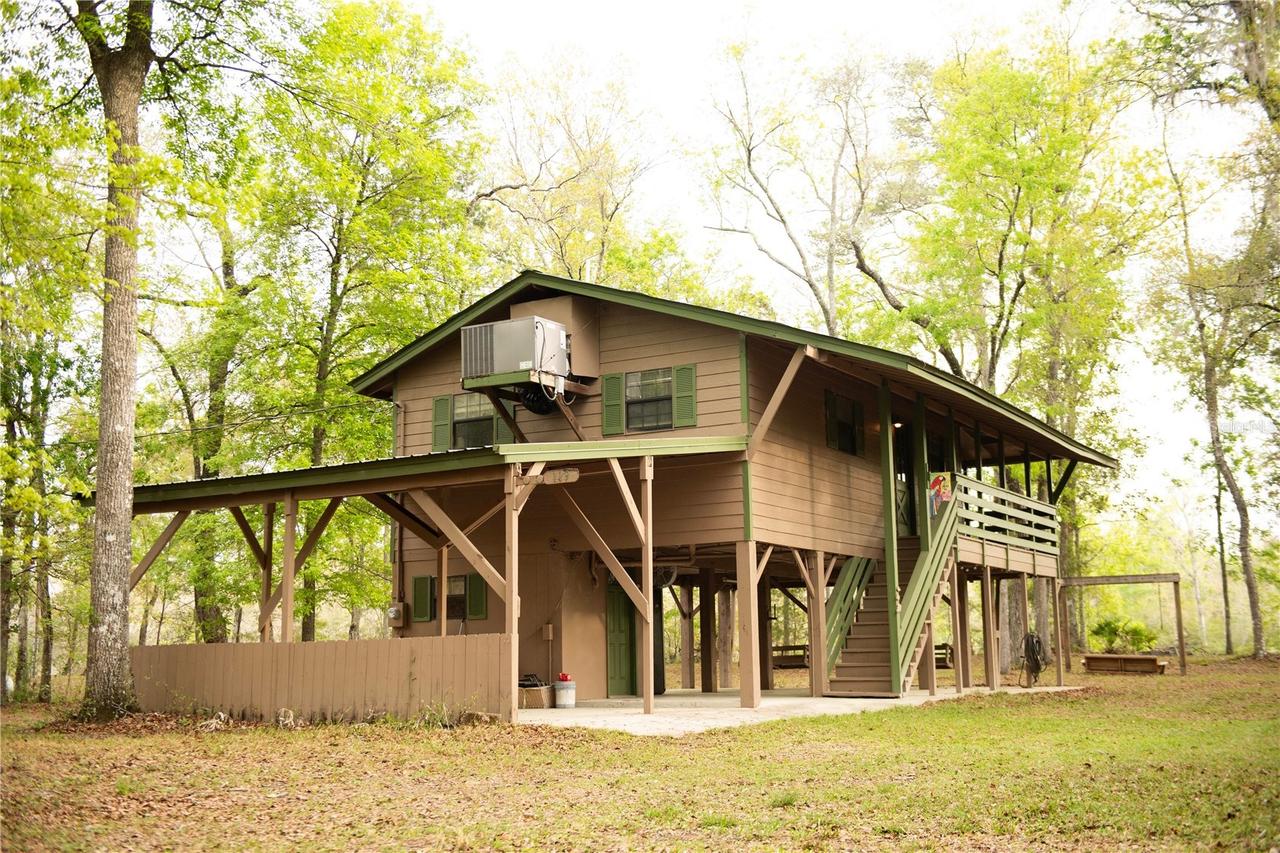 119 SE Dorthie Land Rd., Branford, FL 32008