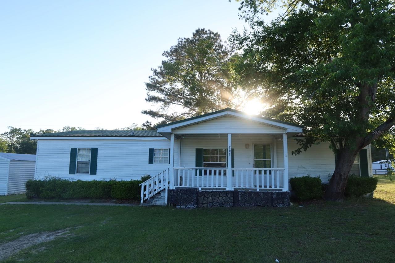262 SW Lynnwood Ave., Lake City, FL 32024