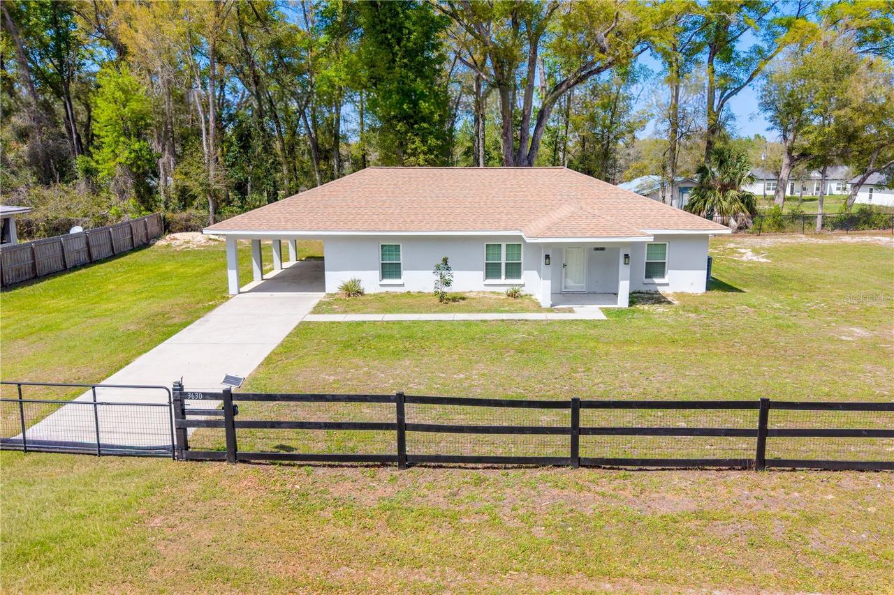 3630 W Strickland Ave., Bell, FL 32619