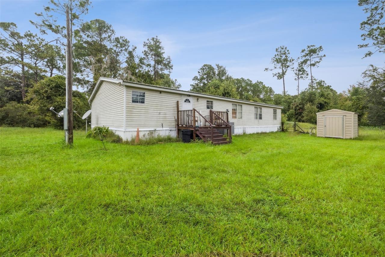 120 Shaggy Ln., Palatka, FL 32177