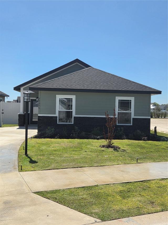 24375 SW 18th Ln., Newberry, FL 32669