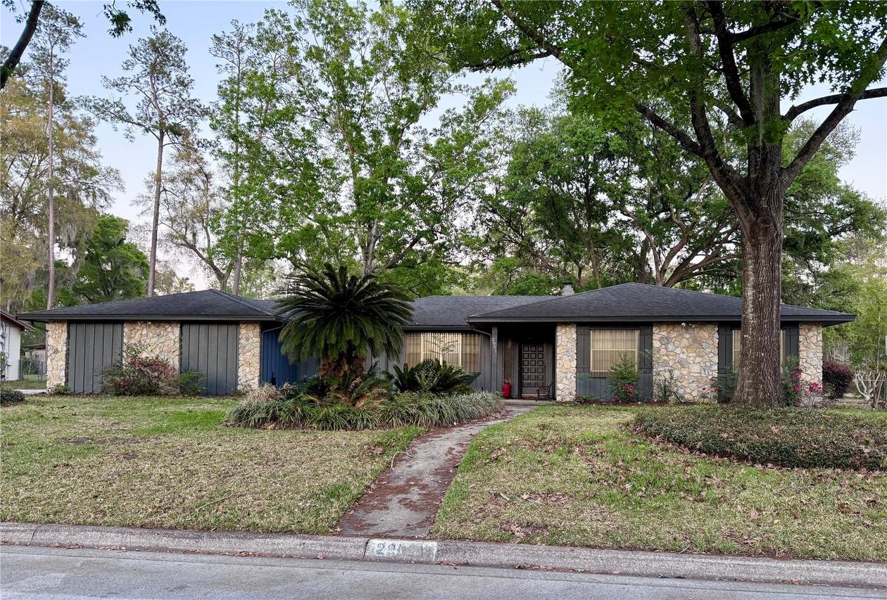 2901 NW 32nd St., Gainesville, FL 32605