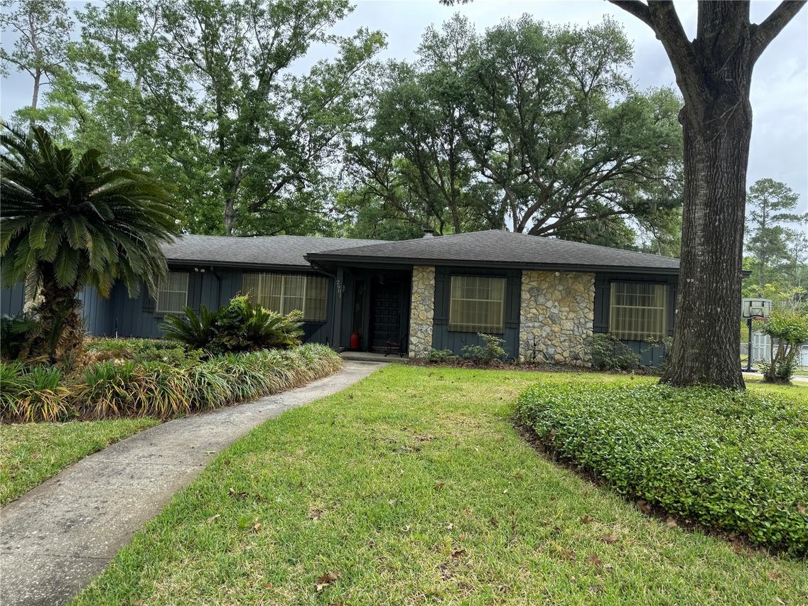 2901 NW 32nd St., Gainesville, FL 32605