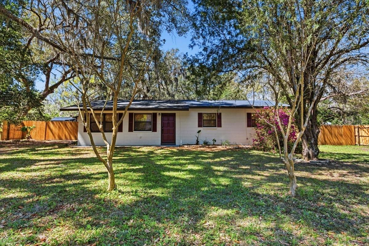 220 SE 71st St., Gainesville, FL 32641