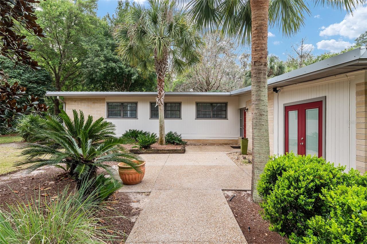 2111 SW 44th Ave., Gainesville, FL 32608