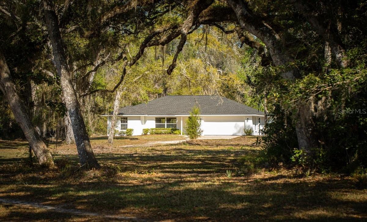 957 NE 354th Ave., Old Town, FL 32680