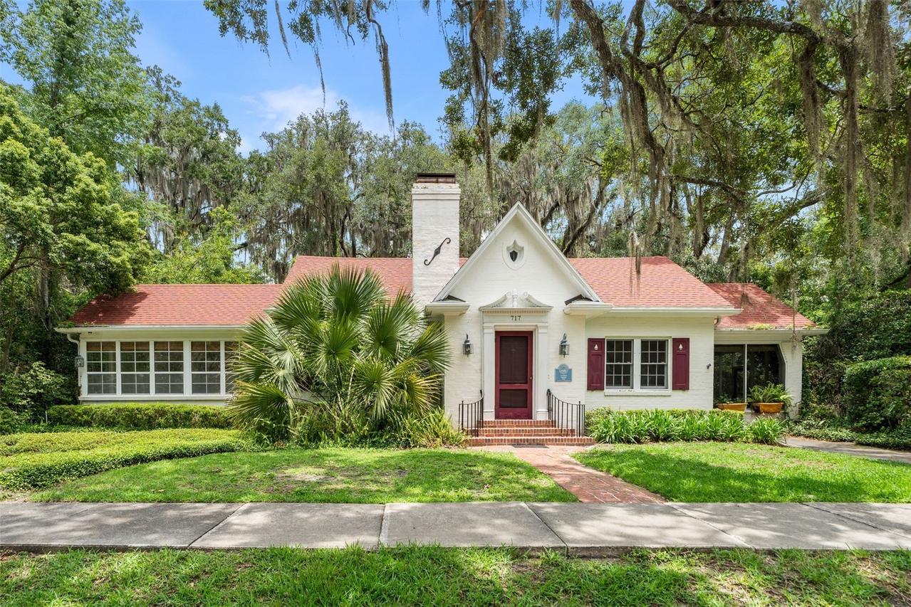 717 NE Boulevard Blvd., Gainesville, FL 32601