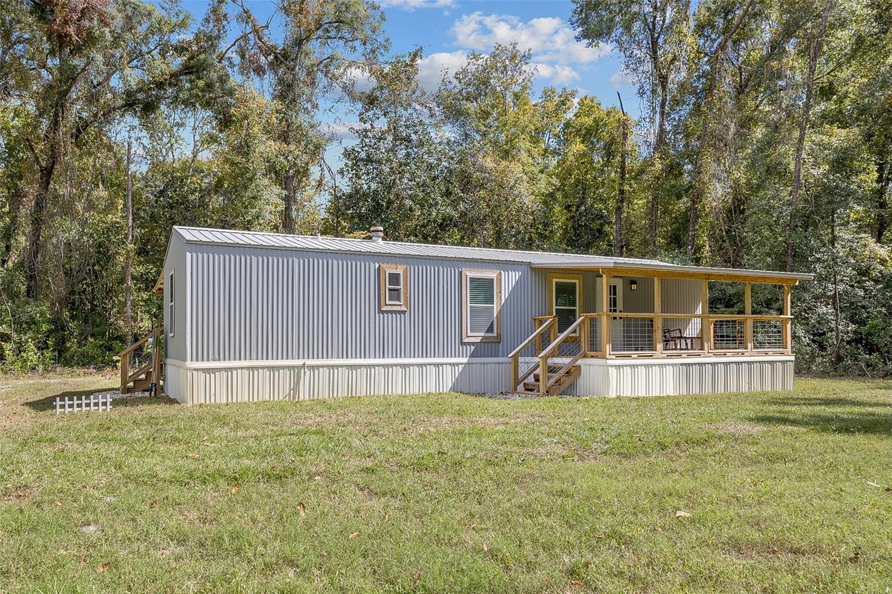 341 SW Yale Ter., Fort White, FL 32038