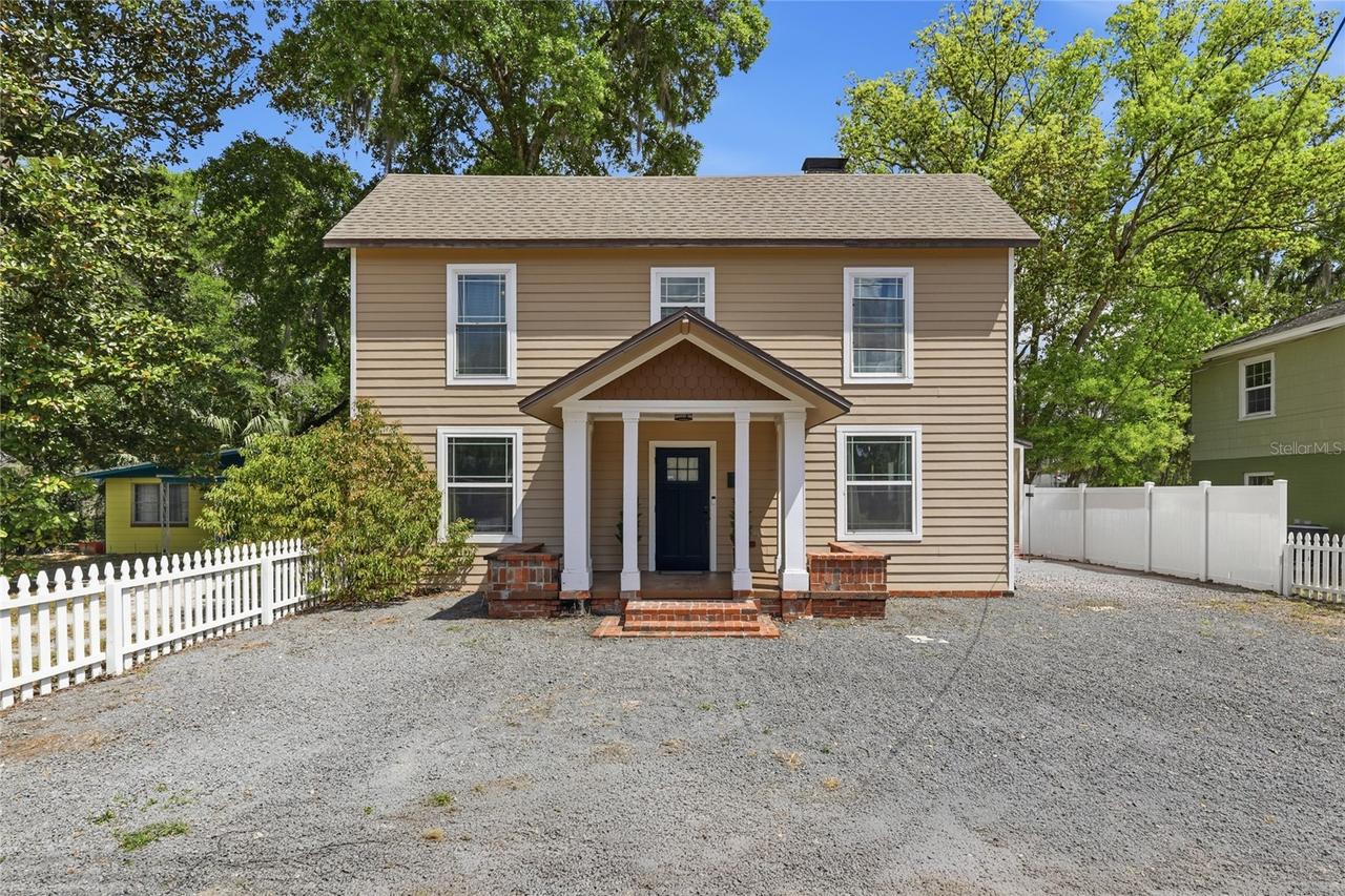 403 NE 9 St., Gainesville, FL 32601