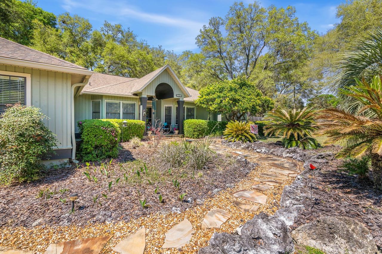 3724 NW 128th Ter., Gainesville, FL 32606